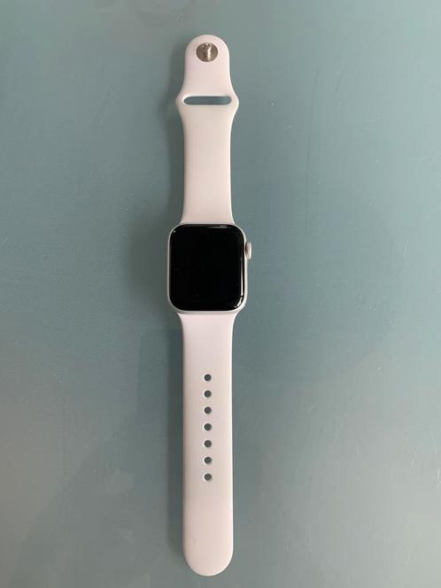 Apple Watch SE 40mm Blanche / Silver / 2ieme generation 2023, Bijoux, Sacs & Beauté, Montres connectées, Comme neuf, iOS, Blanc