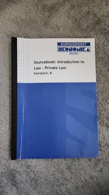 Private / Public law books beschikbaar voor biedingen