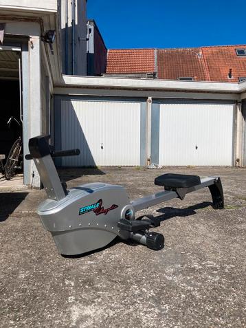 Roeiergometer beschikbaar voor biedingen