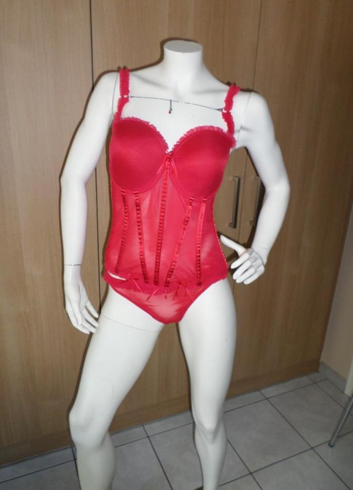 Marie-Jo L'adventure Corsage en string, nieuw, Kleding | Dames, Ondergoed en Lingerie, String, Rood, Ophalen of Verzenden