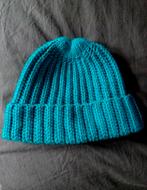 Turquoise muts. Zelfgehaakt., Ophalen, Nieuw, Muts