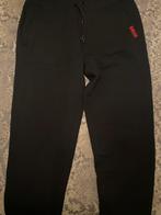 Hugo Boss sportbroek. New. (Maat L). 50€, Kleding | Dames, Ophalen, Zo goed als nieuw, Maat 42/44 (L)