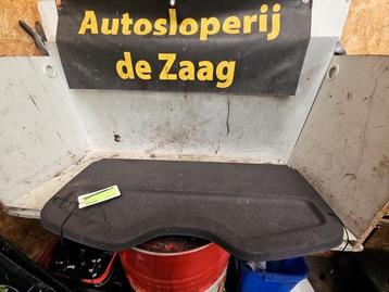 Hoedenplank van een Renault Clio beschikbaar voor biedingen