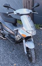 Gilera runner 180cc, Fietsen en Brommers, Scooters | Piaggio, Ophalen of Verzenden, Zo goed als nieuw