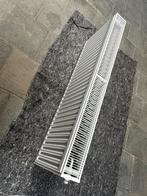 Radiator te koop, Doe-het-zelf en Bouw, Ophalen, Zo goed als nieuw, Radiator