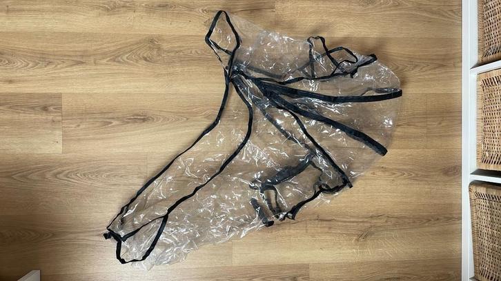 Regenhoes - mutsy icon, Kinderen en Baby's, Buggy's, Zo goed als nieuw, Overige merken, Regenhoes, Ophalen of Verzenden