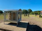 Hooiruiven, Dieren en Toebehoren