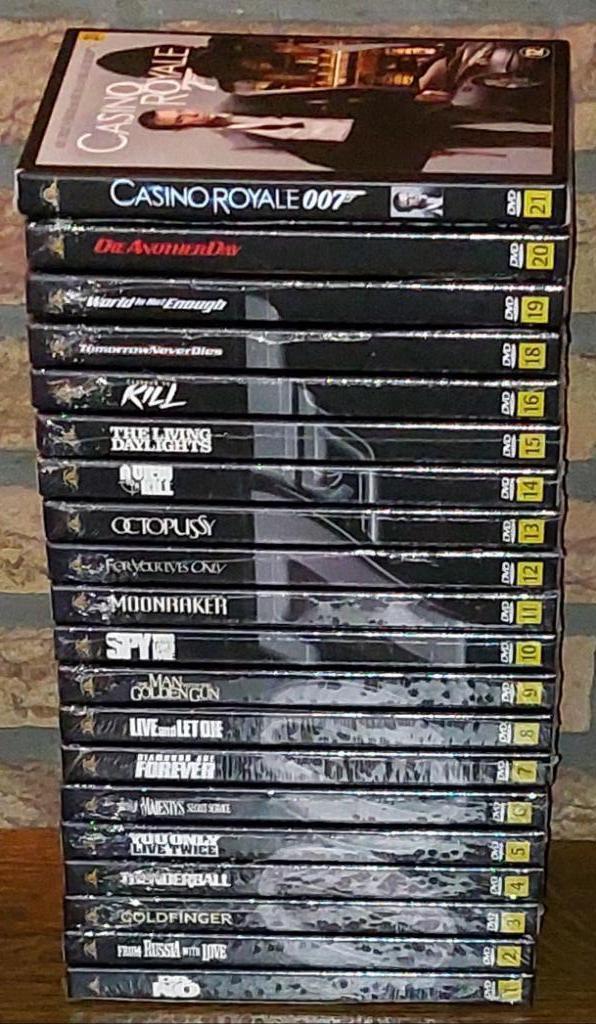 Nieuw - 20 Dvd's James Bond Nrs 1 tem 21 - nr 17 ontbreekt, Cd's en Dvd's, Dvd's | Thrillers en Misdaad, Nieuw in verpakking, Actiethriller