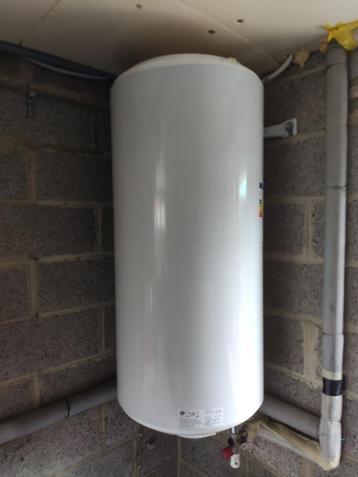 boiler 150L (peu servi) beschikbaar voor biedingen