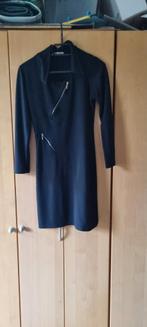 Zwarte jurk showgirls maat 36, Kleding | Dames, Jurken, Ophalen, Zo goed als nieuw, Maat 36 (S)