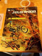 Julie wood strips, Livres, Utilisé, Enlèvement ou Envoi
