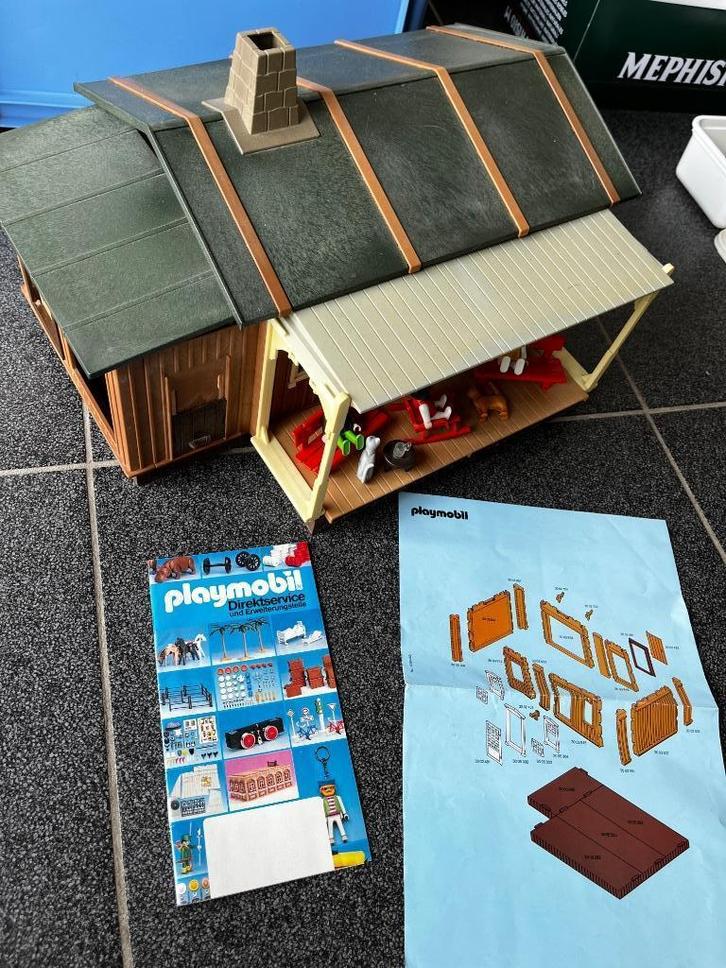 Playmobil boerderij met dieren en speelplein - vintage, Kinderen en Baby's, Speelgoed | Playmobil, Gebruikt, Complete set, Ophalen