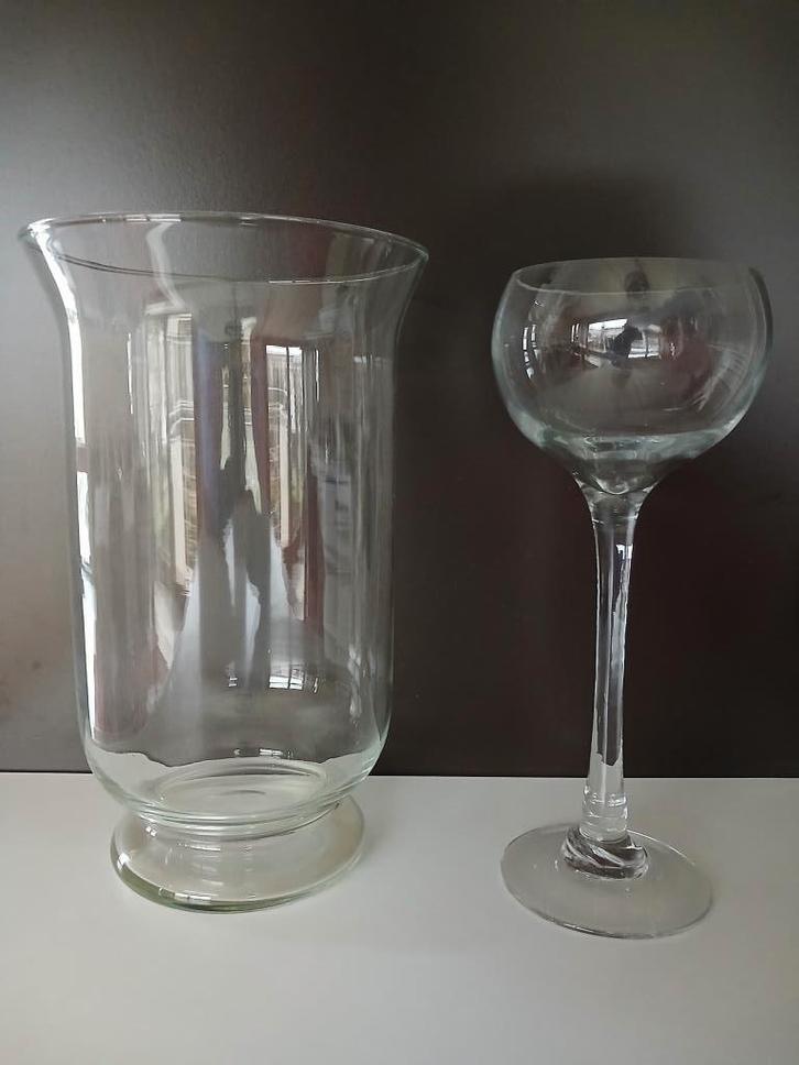 Grote transparante glazen vaas en/of groot glas met steel, Huis en Inrichting, Woonaccessoires | Vazen, Zo goed als nieuw, Overige kleuren