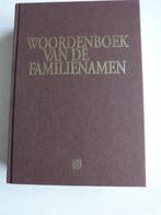familienamen boek, Ophalen of Verzenden, Zo goed als nieuw