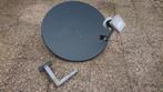 Schotel antenne triax met duo LNB en muursteun, TV, Hi-fi & Vidéo, Antennes paroboliques, Enlèvement, Utilisé, Antenne (parabolique)