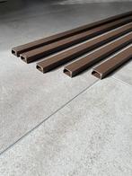 Kleine bruine Kabelgoot, Ophalen, Zo goed als nieuw