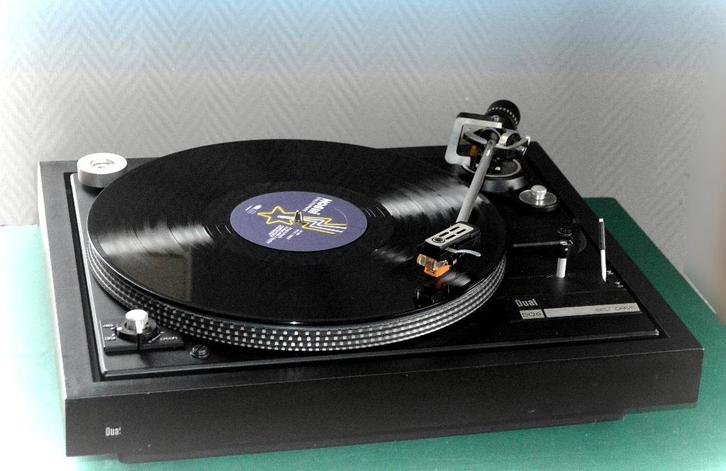 DUAL CS 504 semi-automatische vintage platenspeler, Audio, Tv en Foto, Platenspelers, Zo goed als nieuw, Platenspeler, Dual, Pitch-regelaar