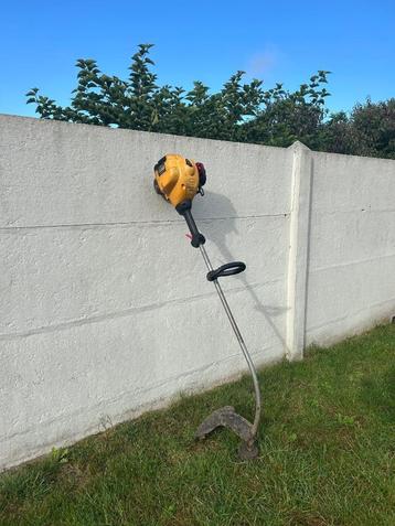 Mc Culloch 2-Takt Benzine - Kantenmaaier - Grastrimmer beschikbaar voor biedingen