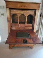 Oude secretaresse in kersenhout, Ophalen