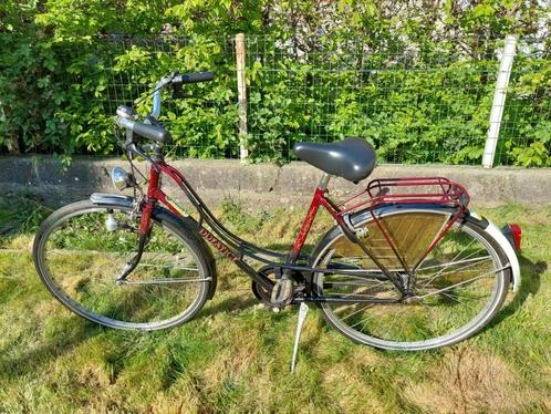 Vélo Hollandais Vintage, Fietsen en Brommers, Fietsen | Dames | Damesfietsen, Gebruikt, Overige merken, Versnellingen, 50 tot 53 cm