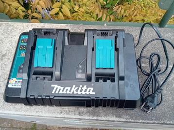 Makita dubbellader (snellader) NIEUW beschikbaar voor biedingen