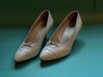 Vintage Italiaanse pumps –Gianni – jaren ’60 – maat 37/37.5, Ophalen of Verzenden, Zo goed als nieuw, Beige, Pumps