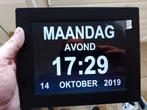 Digitale kalenderklok (ideal voor senioren!), Ophalen of Verzenden, Zo goed als nieuw, Digitaal