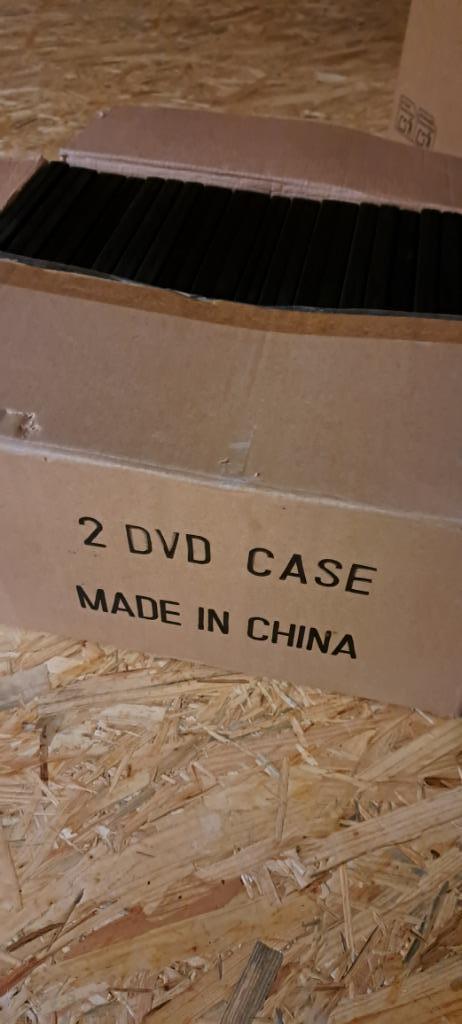 Lege DVD cases (2 DVD's) - 55 stuks, Cd's en Dvd's, Dvd's | Horror, Zo goed als nieuw, Ophalen