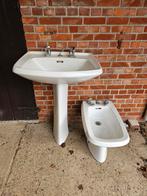 Wastafel en bidet, Huis en Inrichting, Badkamer | Badkamermeubels, Ophalen