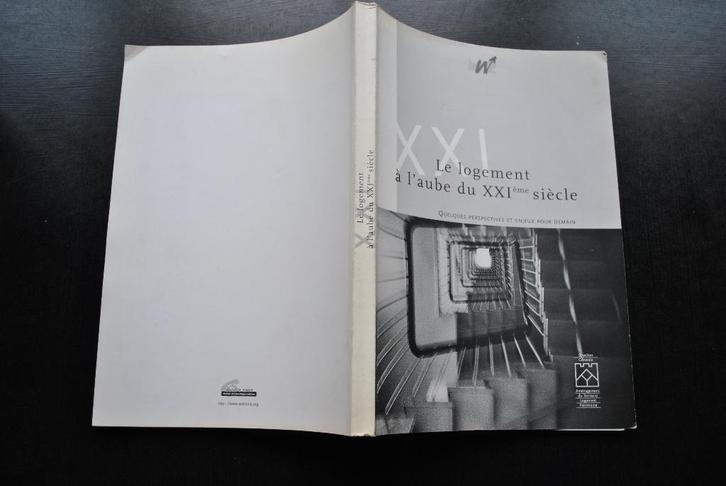 Le logement à l'aube du XXIè siècle Wallonie vieillissement, Livres, Histoire nationale, Utilisé, 20e siècle ou après, Enlèvement ou Envoi