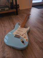 Stratocaster Fender Classic des années 50, Musique & Instruments, Instruments à corde | Guitares | Basses, Enlèvement, Utilisé