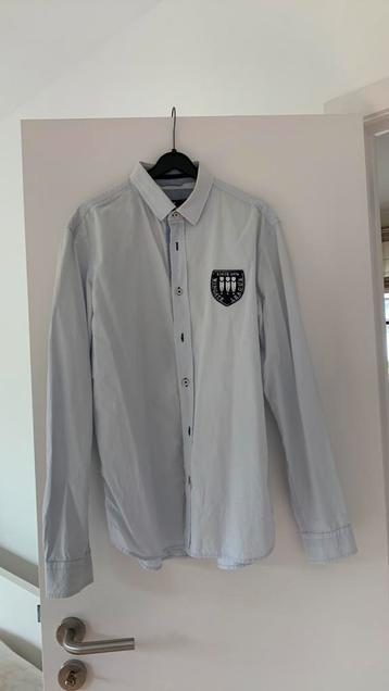 Chemise homme taille M - largeur épaules 45 cm hauteur 70cm