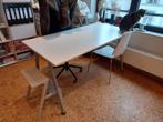 Galant bureau Ikea, Huis en Inrichting, Ophalen of Verzenden, In hoogte verstelbaar, Zo goed als nieuw, Bureau