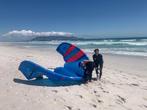 Eleveight kite 9m avec bar, Watersport en Boten, Kitesurfen, Ophalen, Zo goed als nieuw, Kite