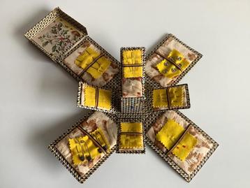 vintage naaisetje in kerstsfeer beschikbaar voor biedingen