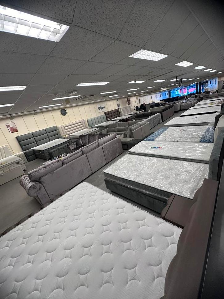 FABRIEKSVERKOOP BANKSTEL-BOXSPRİNG-MATRASSEN, Huis en Inrichting, Zetels | Zetels, Nieuw, Hoekbank, Driepersoons, 200 tot 250 cm