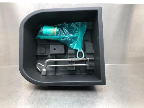 DIVERSEN Banden reparatieset Mitsubishi Space Star (A0), Auto-onderdelen, Overige Auto-onderdelen, Mitsubishi, Gebruikt
