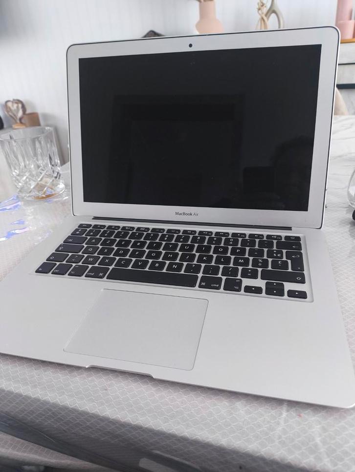 MacBook. Verschillende modellen met problemen, Informatique & Logiciels, Apple Macbooks, 13 pouces, Enlèvement