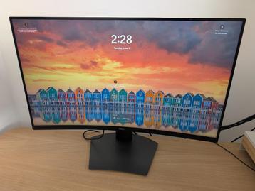 Dell S3220DGF 31.5" Curved Gaming Monitor  beschikbaar voor biedingen