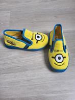 Pantoffels Minions maat 29, Comme neuf, Autres types, Garçon ou Fille, Enlèvement ou Envoi