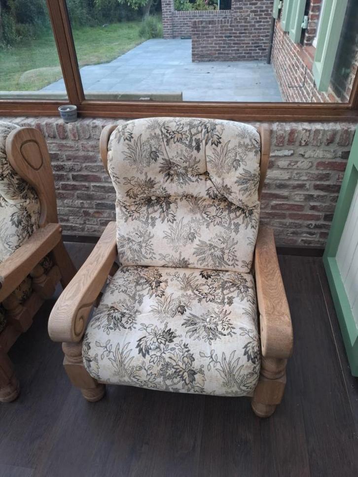 antieke fauteuil met eikenhouten omkadering, Antiquités & Art, Antiquités | Meubles | Chaises & Canapés, Enlèvement