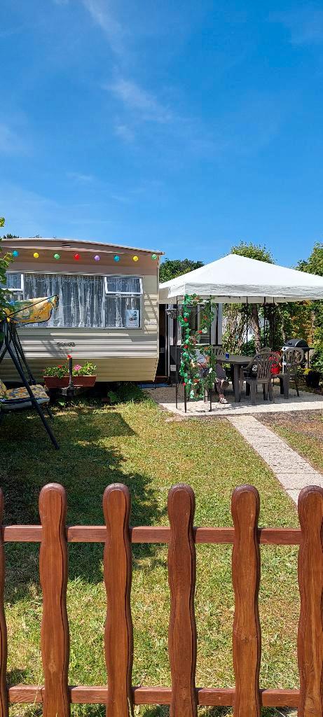 caravane résidentiel a donner, Caravans en Kamperen, Stacaravans, tot en met 4, Ophalen