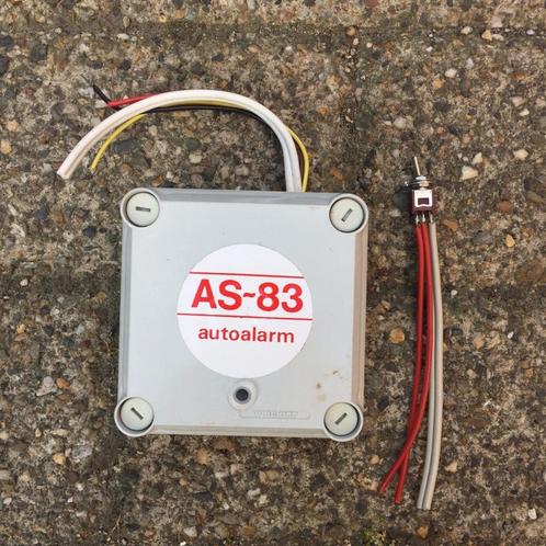 Vintage autoalarm AS-83 jaren '80 zie beschrijving, Auto-onderdelen, Elektronica en Kabels, Ophalen of Verzenden