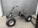 Rollend frame met papieren Kawasaki KFX 700, Ophalen