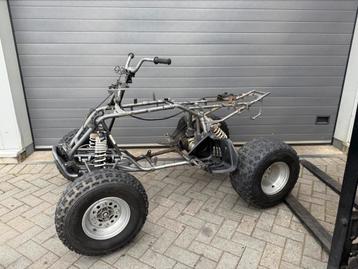 Rollend frame met papieren Kawasaki KFX 700 beschikbaar voor biedingen