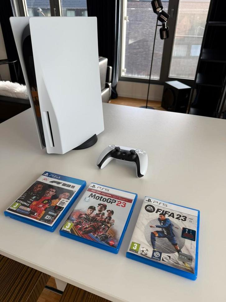 PS5 disc / 3 games / 1 controller, Games en Spelcomputers, Spelcomputers | Sony PlayStation 5, Zo goed als nieuw, Ophalen of Verzenden