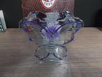 31F : Vase décor papillon et fleur 15 x 13 x 09 cm (neuf)., Overige kleuren, Nieuw, Ophalen of Verzenden, Glas