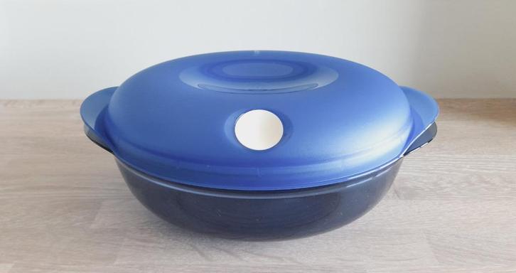 TUPPERWARE HEAT 'N SERVE POUR MICRO-ONDES, Huis en Inrichting, Keuken | Tupperware, Zo goed als nieuw, Bak of Kom, Blauw, Ophalen of Verzenden