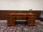Klassiek Engels Chesterfield Bureau, Ophalen