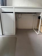 Micke bureau ikea, Huis en Inrichting, Ophalen, Gebruikt, Bureau